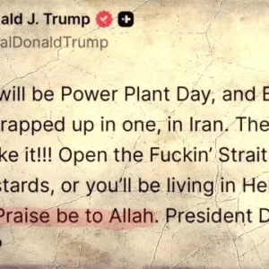 Donald Trump Lecehkan Nama Allah Dalam Cuitan Terbaru Mengancam Iran