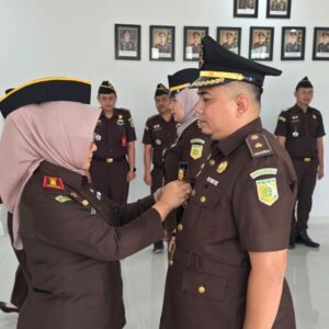 Kajati Lakukan Rotasi  11 Jabatan di Lingkungan Kejati Sumsel