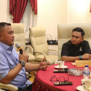 Rekor MURI Pelayanan 100 Jam Nonstop Bupati Rudy Susmanto Mendapat Apresiasi