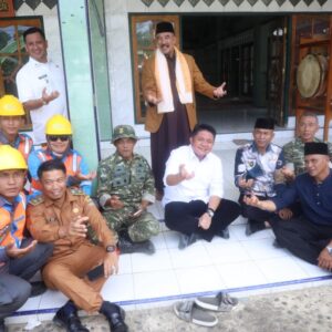 Gubernur Sumsel  Safari Jumat di Masjid Muhajirin Desa Bangun Rejo, Sukakarya, Kabupaten Musi Rawas