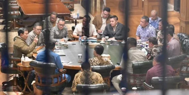 Pertemuan di Hambalang Jadi Sinyal Gravitasi Kekuasaan di Tangan Presiden Prabowo