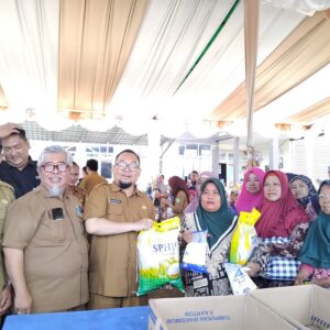 Sinergi Pemkab Muba dan Mitra Hadirkan Pasar  Murah untuk Warga Babat Supat