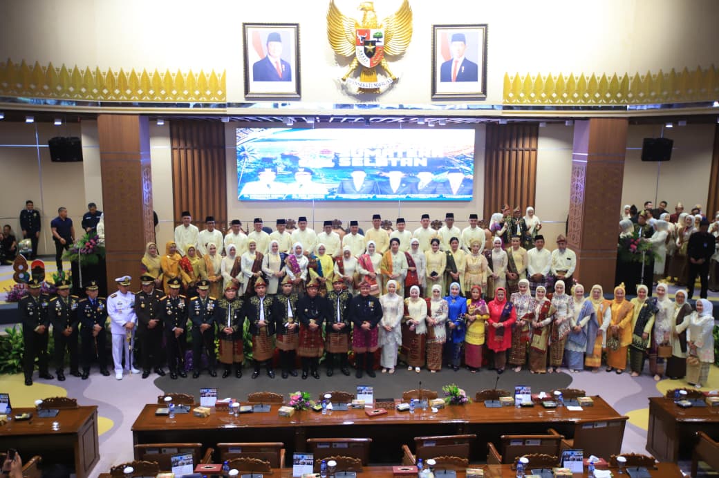 Rapat Paripurna Istimewa dalam rangka memperingati Hari Jadi ke-80 Provinsi Sumatera Selatan