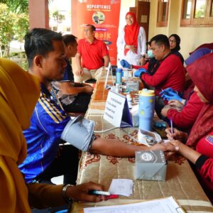 Edukasi Pencegahan Penyakit Jantung dan Pembuluh Darah Secara Dini serta Bahaya Merokok