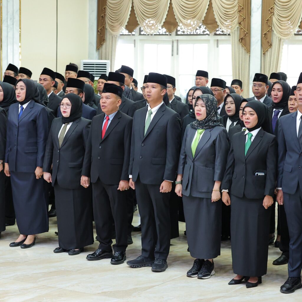 H Ratu Dewa Lantik 127 Pejabat Pemkot Palembang, 6 Kepala Dinas Bergeser Posisi