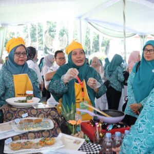 Kreatif! Ada Kue Ulang Tahun dari Sarden di Lomba Masak Palembang, Cara Unik PKK Cegah Stunting