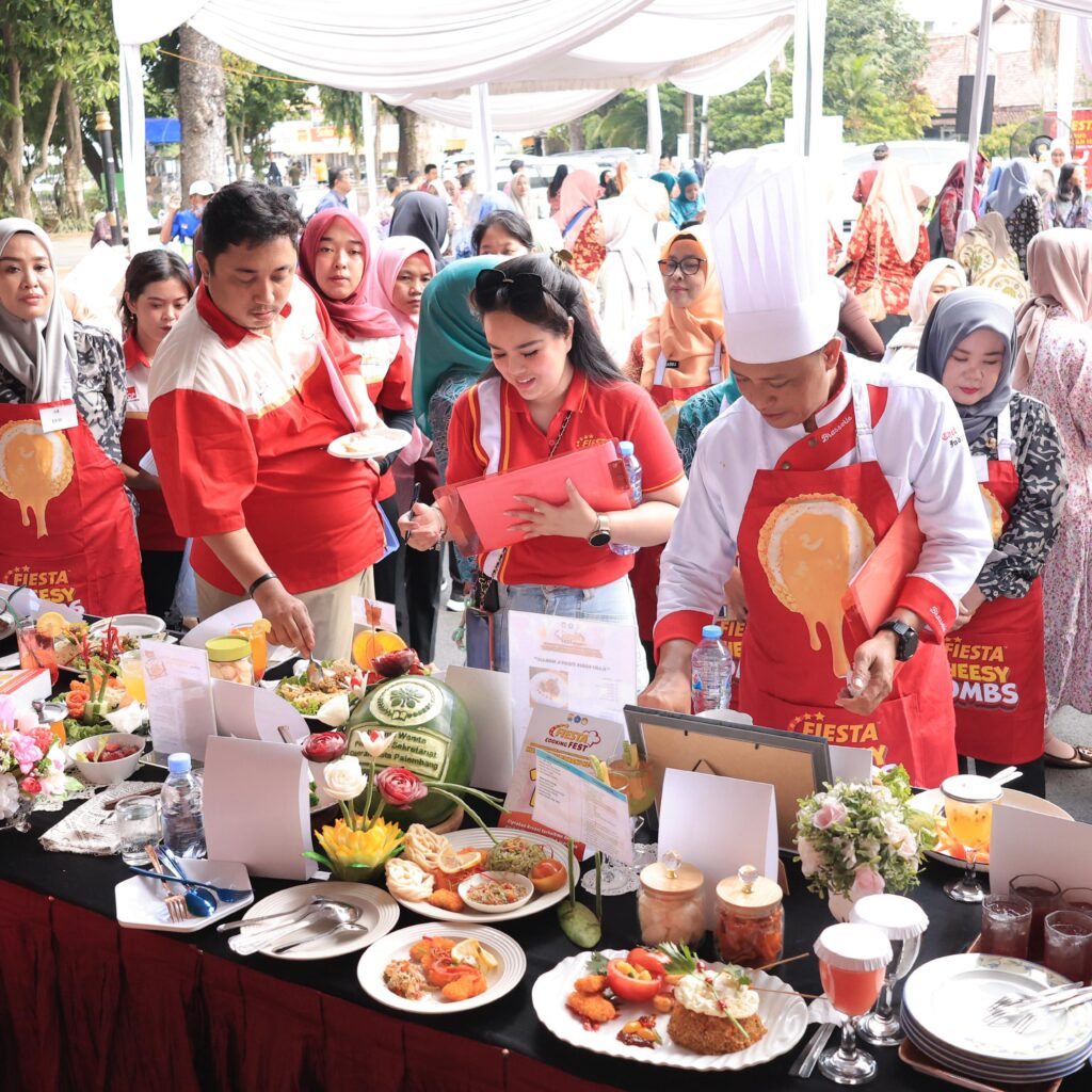 Semarak HUT ke-1343 Kota Palembang, Dewi Sastrani Ratu Dewa Buka Lomba Masak Bersama Fiesta