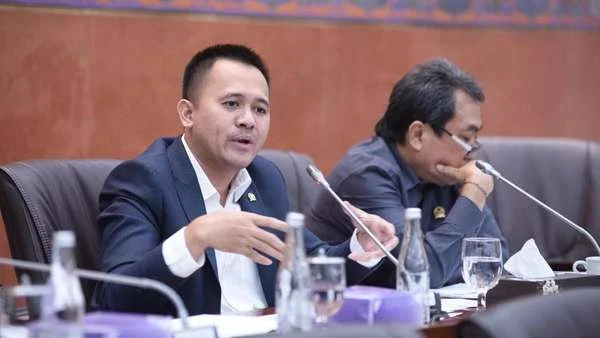 Harga BBM Non Subsidi Pertamax Naik, Legislator PDIP Mufti Anam: Diumumkan Tiba-Tiba, DPR Tidak Diajak Diskusi