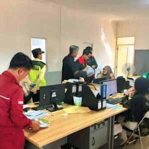 Kejari Muara Enim Geledah Dua Kantor PT R6B, Dalami Dugaan Korupsi Tata Kelola Perkebunan Sawit Tahun 2016–2025