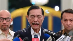 Luhut Binsar Panjaitan: Bansos Akan Dialihkan ke Cash Transfer Rp5,4 Juta per Orang