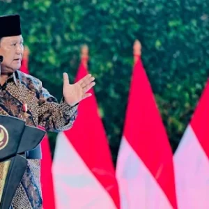 Presiden Prabowo Kibarkan Bendera Perang kepada Koruptor saat Rupiah Rp18.100