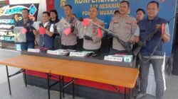 Satreskrim Polres Muara Enim Sita 5 Senpira dan 71 Amunisi, Amankan 3 Tersangka
