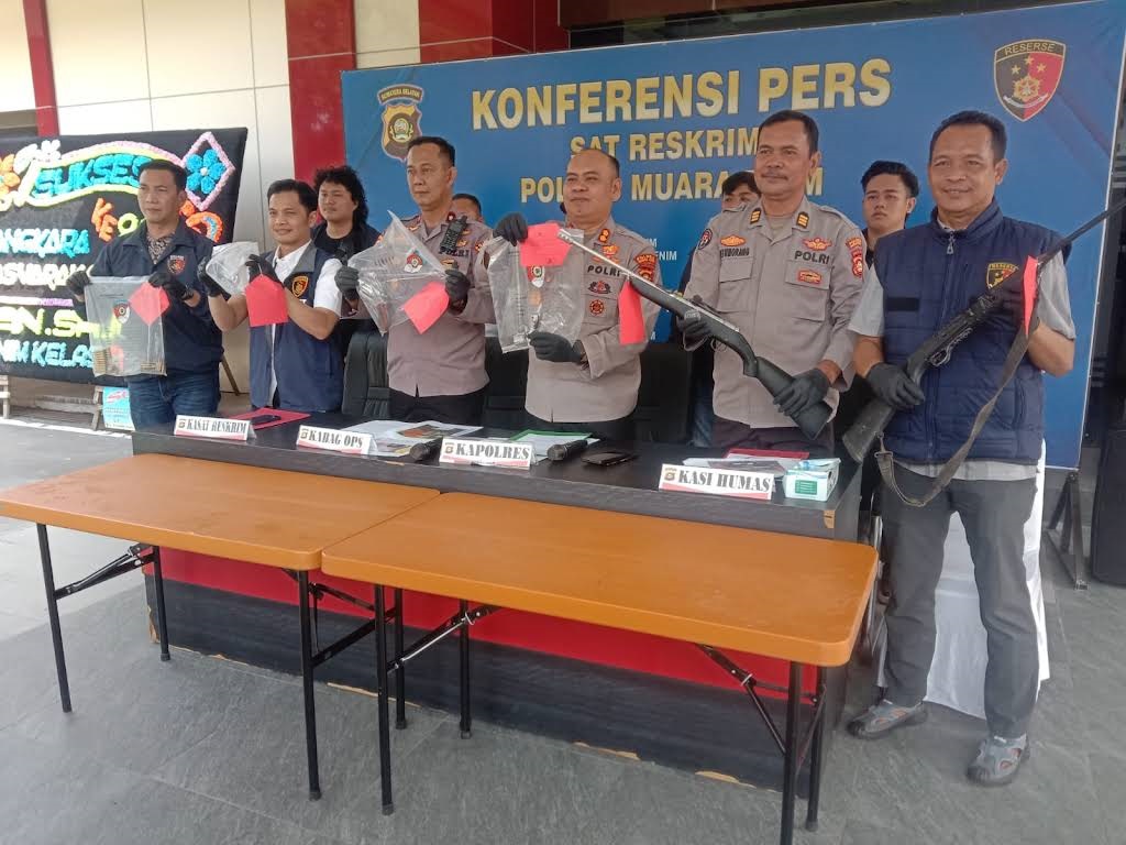 Satreskrim Polres Muara Enim Sita 5 Senpira dan 71 Amunisi, Amankan 3 Tersangka