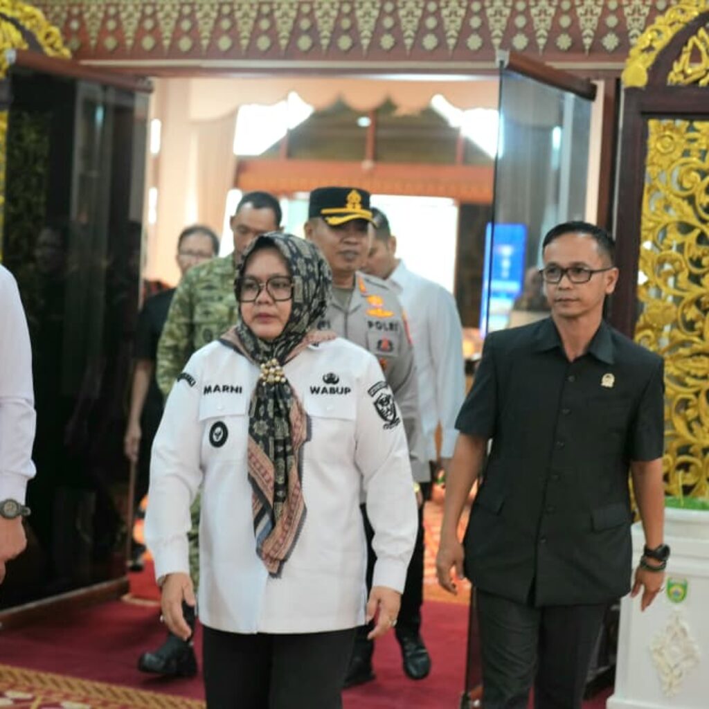 Plt Bupati Muara Enim Sumarni Ajak Masyarakat Hormati Proses Hukum dan Jaga Kondusivitas