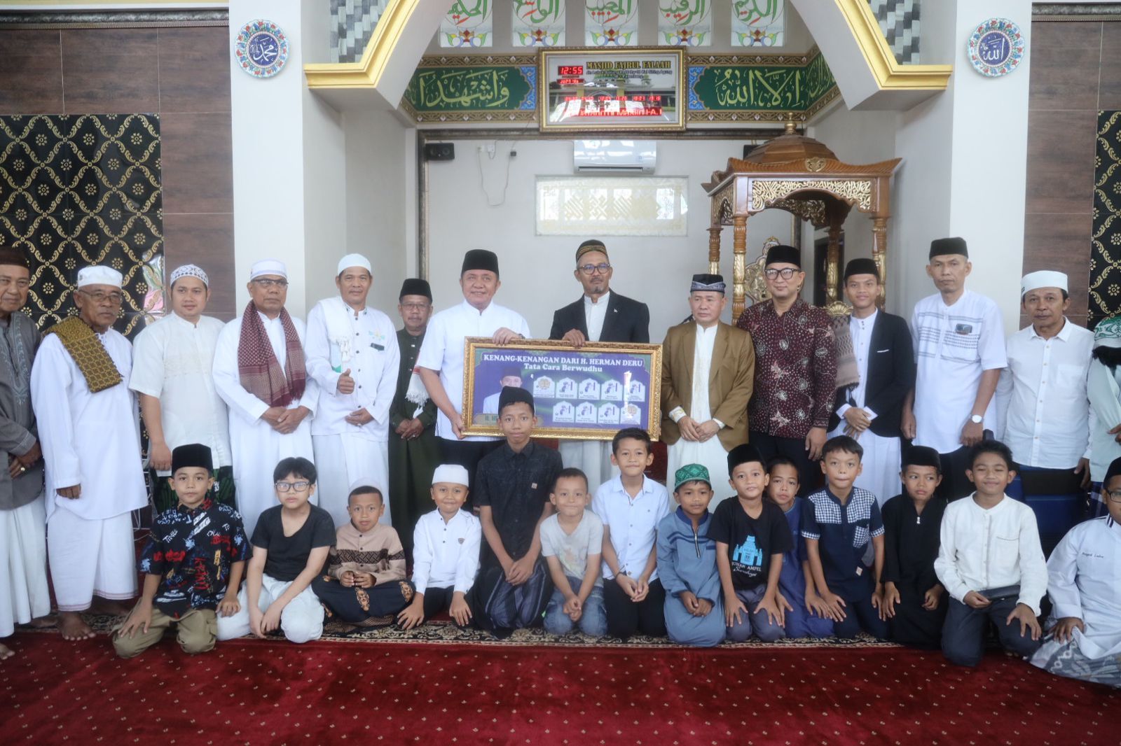 Gubernur Sumsel Dorong Masjid Jadi Pusat Kegiatan Sosial dan Keagamaan Masyarakat