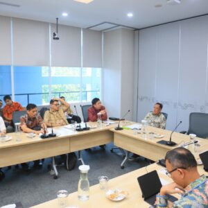 Wagub Sumsel Cik Ujang Dorong Percepatan Pelabuhan Tanjung Carat dan Infrastruktur Pendukung dalam Rapat BUP Bersama Pelindo