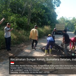 Pemkab Muba Gerak Cepat, Jalan Rusak Sekayu-PALI Ditimbun