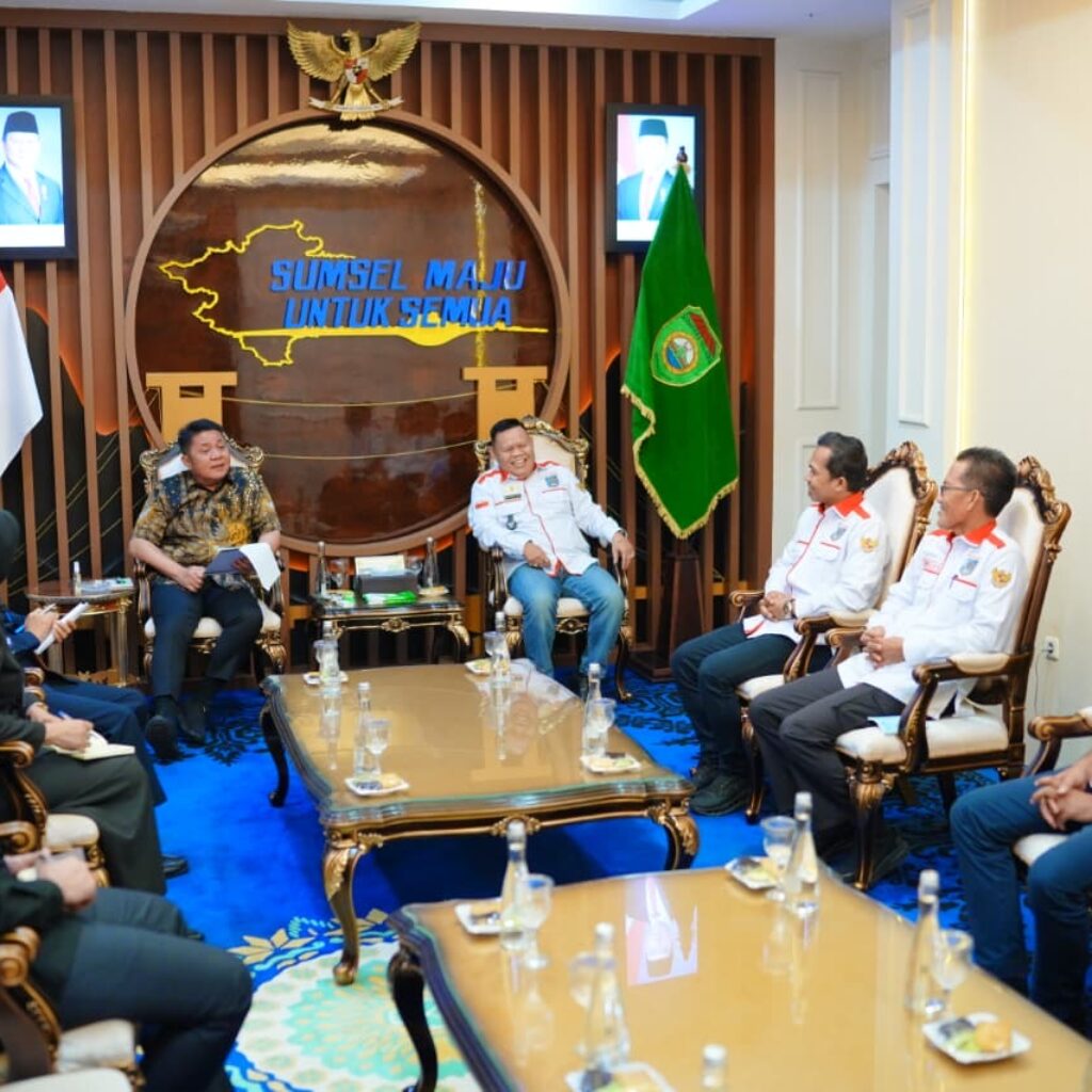 Gubernur Herman Deru Dorong APDESI Lakukan Terobosan untuk Kemajuan Desa di Sumsel