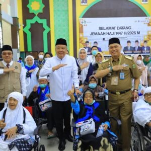 Kepulangan 443 Jemaah Haji Kloter Pertama Embarkasi Palembang