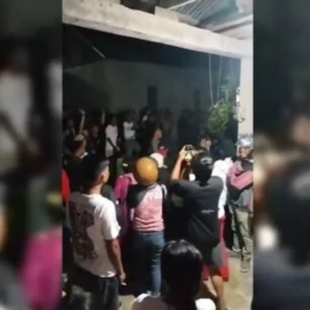 Parah! Dua Lurah di Kendari Sultra Pesta Miras dan Open BO di Kantor Kelurahan