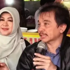waAOW DASYAT! Berkas Kasus Dugaan Penyebaran Berita Bohong dan Fitnah Ijazah Palsu Jokowi P21, Roy Suryo dan Dokter Tifa Segera Hadapi Persidangan