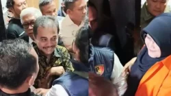 Kajari Jaksel Ungkap Alasan Tidak Menahan Roy Suryo dan Dokter Tifa