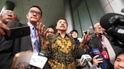 Penangguhan Penahanan Roy Suryo dan Dokter Tifa Dikabulkan: Ini Kemenangan Rakyat Indonesia!