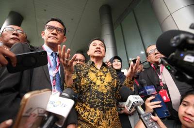 Penangguhan Penahanan Roy Suryo dan Dokter Tifa Dikabulkan: Ini Kemenangan Rakyat Indonesia!