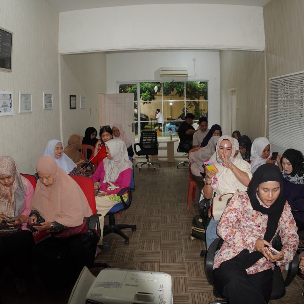 PLN UID S2JB Bekali UMKM Jambi Kuasai AI, Dorong Usaha Lokal Naik Kelas Lewat Transformasi Digital