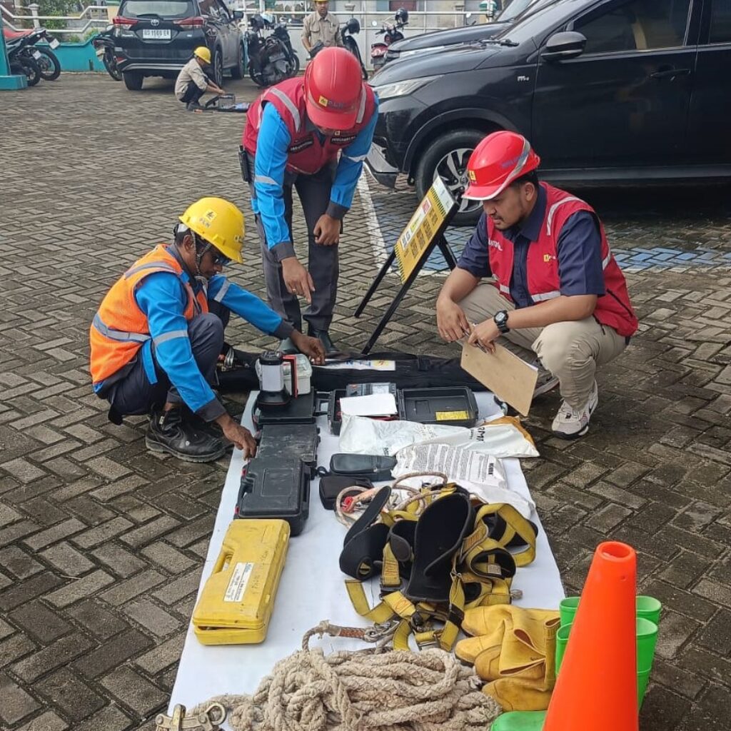 PLN Kuala Tungkal Perkuat Keandalan Listrik Lewat Pembinaan Langsung di Lapangan, Tingkatkan Kompetensi Petugas dan Kualitas Layanan