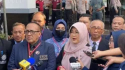 Dokter Tifa dan Roy Suryo Ngaku Diintimidasi Jelang Sidang Pembuktian Ijazah Jokowi, Sebut Ada Pihak Takut Hadapi Persidangan