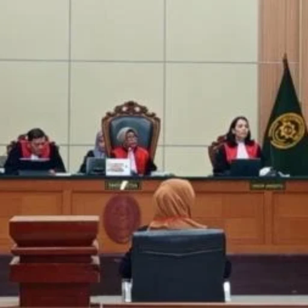 Eksepsi Dokter Tifa: Tidak Pernah Tuntut Jokowi Dihukum, Hanya Minta Ijazah Ditunjukan Langsung dan Dibuktikan