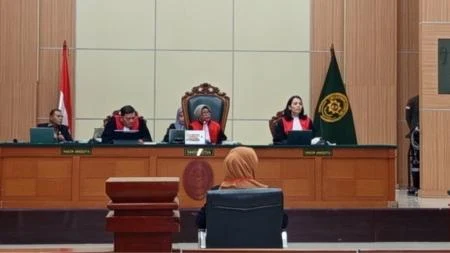 Eksepsi Dokter Tifa: Tidak Pernah Tuntut Jokowi Dihukum, Hanya Minta Ijazah Ditunjukan Langsung dan Dibuktikan