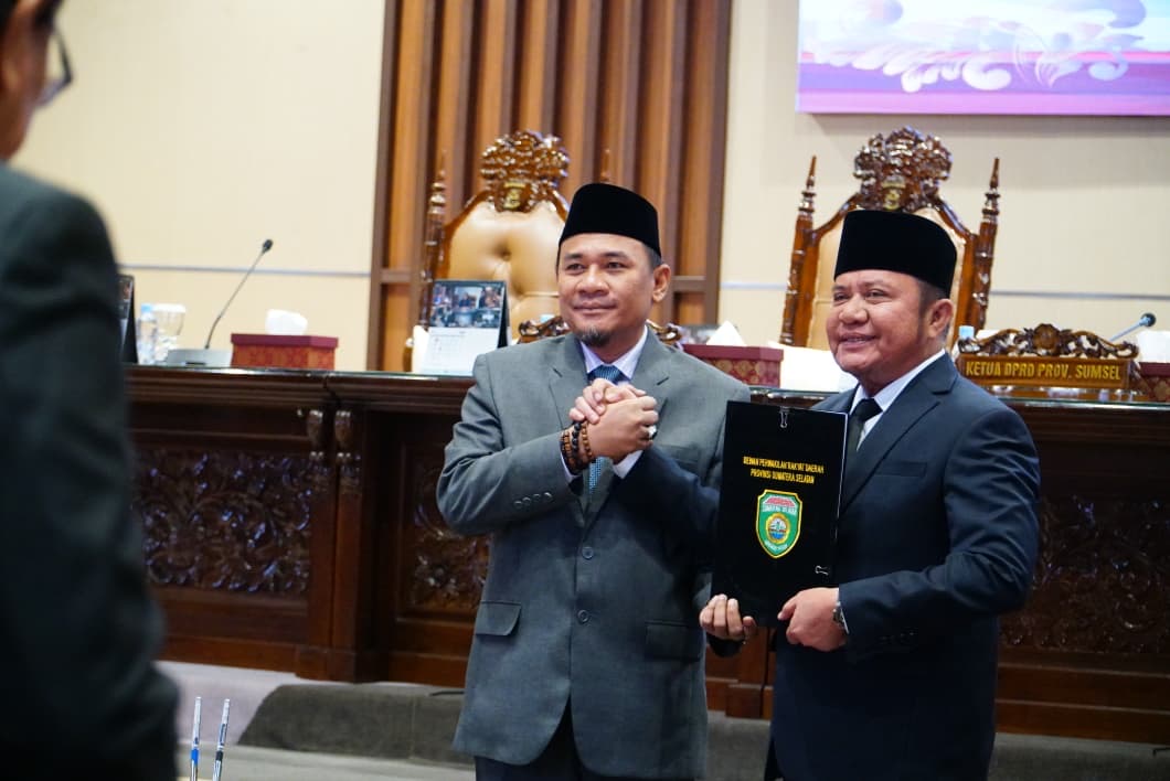 Penyampaian LHPB terhadap Raperda Pertanggungjawaban Pelaksanaan APBD Sumsel Tahun Anggaran 2025