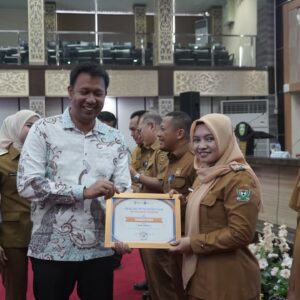 SLIP PPID Award 2026, Pemkab Muara Enim Pertahankan Standar Layanan Informasi Publik (SLIP) ‘Baik Sekali’