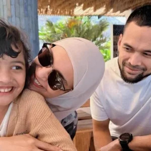 Anaknya Shireen Sungkar Didiagnosis Autisme di Usia Dua Tahun, Apa Gejalanya?