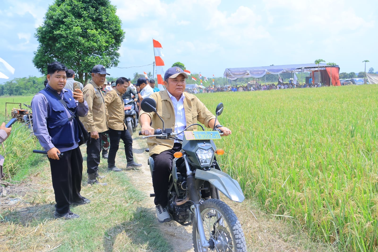 Panen Raya Padi IP 200 Seluas 3.194 hektar di Kabupaten Ogan Ilir