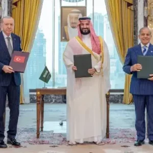 Arab Saudi, Turki dan Pakistan Teken Pakta Pertahanan Bersama di Makkah