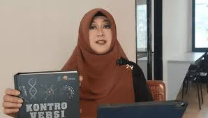 Dokter Tifa Tegaskan Hijrah Bukan Mundur, Siap Buktikan Kajiannya soal Dugaan Ijazah Palsu Jokowi di Sidang